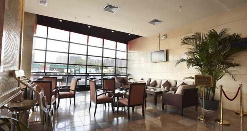 Warm Yes Business Hotel Guangzhou Buitenkant foto